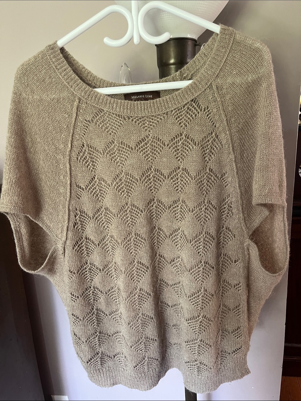 Melanie Lyne Taupe Open-Work Chevron pattern Short-Sleeve Crew Sweater